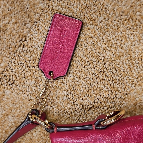 Coach Pink Leather Bag - Picture 3 of 10